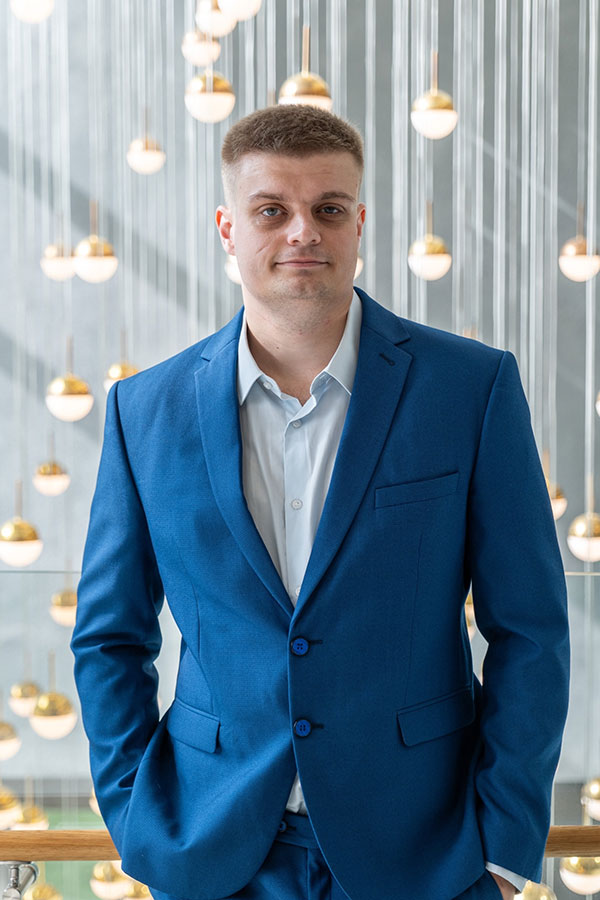 Хромов Максим Григорьевич